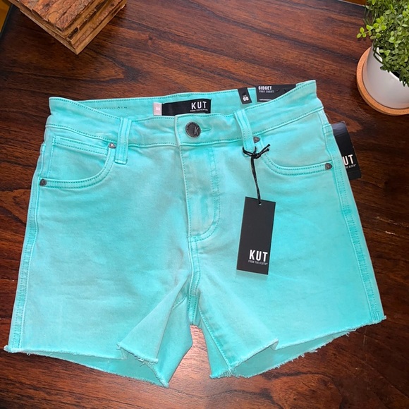 Kut from the Kloth Pants - Kut - Gidget Style | Colored Denim Jean Shorts - Size: 00